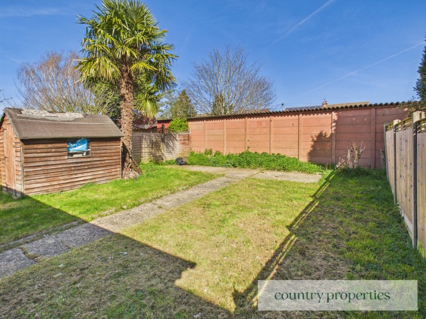 3 bedroom House for Sale Wheatley Close, Welwyn Garden City, Hertfordshire