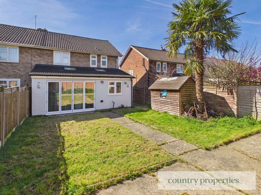 3 bedroom House for Sale Wheatley Close, Welwyn Garden City, Hertfordshire