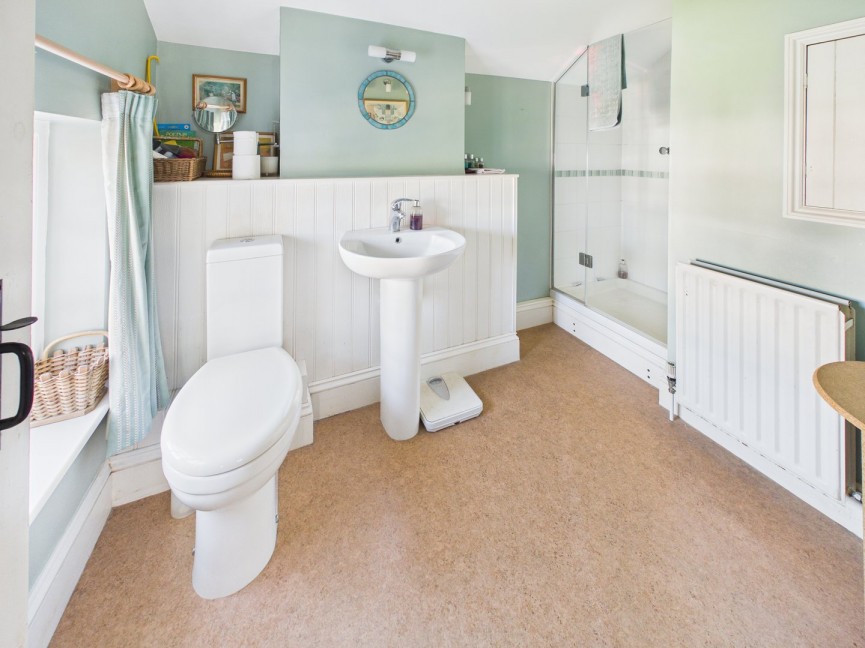 2 bedroom House for Sale Ashwell, Baldock, Hertfordshire