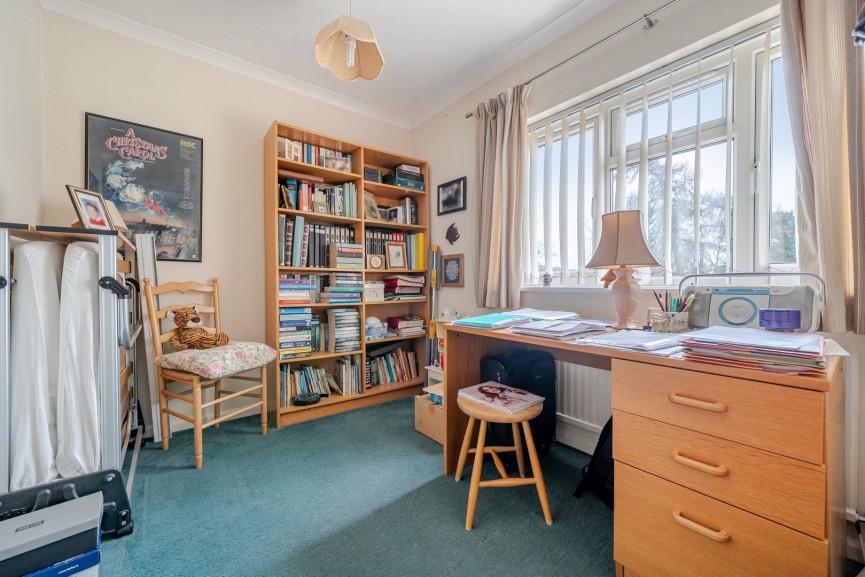 4 bedroom House for Sale Church Road, Flitwick, Bedfordshire