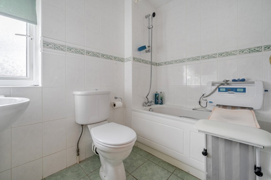 4 bedroom House for Sale Church Road, Flitwick, Bedfordshire