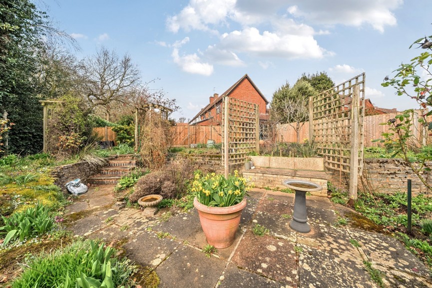 4 bedroom House for Sale Church Road, Flitwick, Bedfordshire