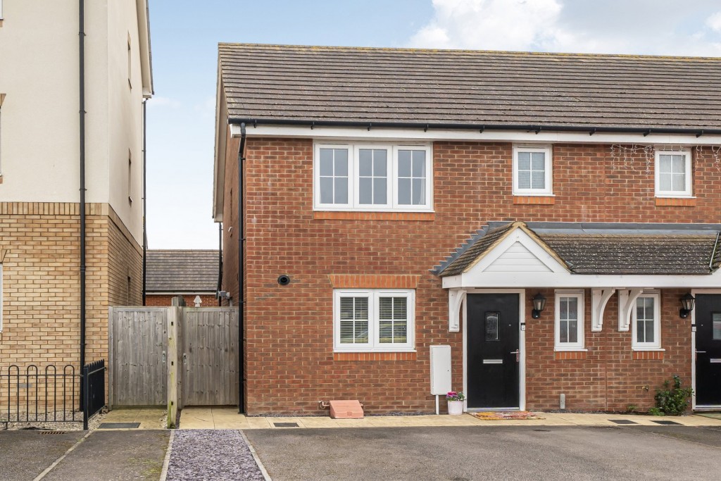 Davy Drive, Shefford, Bedfordshire