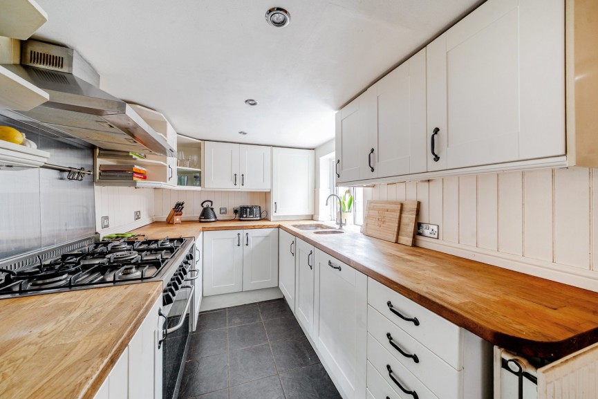 2 bedroom House for Sale High Street, Flitton, Bedfordshire