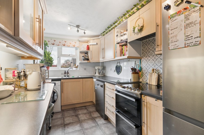 2 bedroom Flat for Sale Offley, Hitchin, Hertfordshire