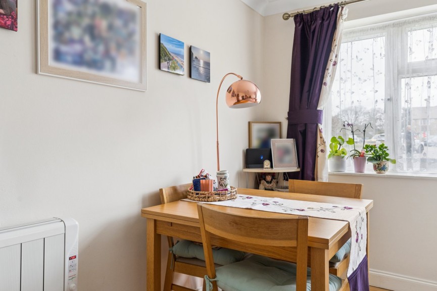 2 bedroom Flat for Sale Offley, Hitchin, Hertfordshire