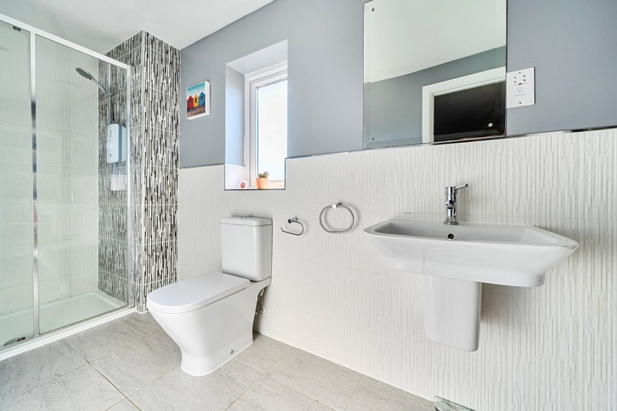 4 bedroom House for Sale Celtic Mead, Shefford, Bedfordshire