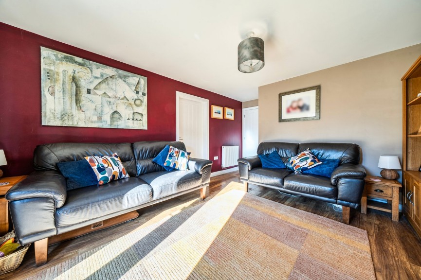 4 bedroom House for Sale Celtic Mead, Shefford, Bedfordshire