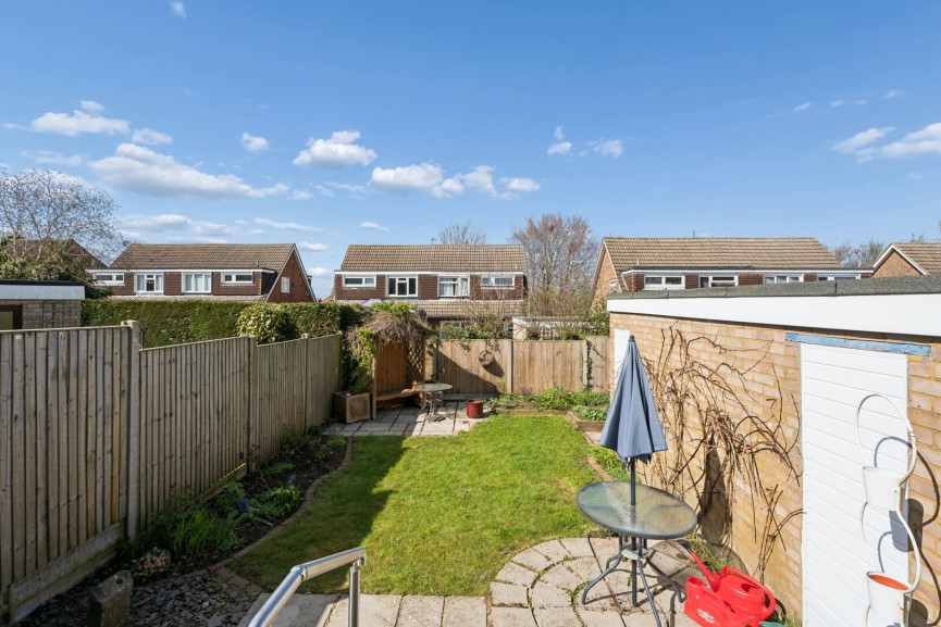 3 bedroom House for Sale Friday Furlong, Hitchin, Hertfordshire