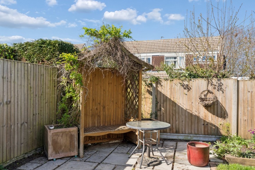 3 bedroom House for Sale Friday Furlong, Hitchin, Hertfordshire