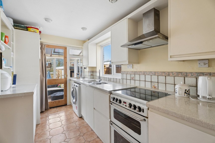 3 bedroom House for Sale Friday Furlong, Hitchin, Hertfordshire