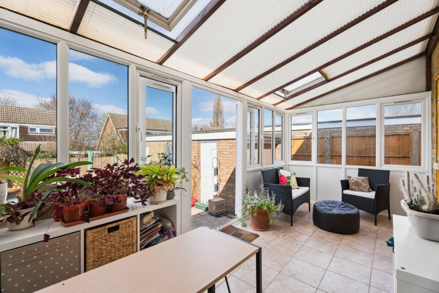 3 bedroom House for Sale Friday Furlong, Hitchin, Hertfordshire