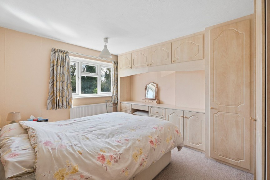 3 bedroom House for Sale Friday Furlong, Hitchin, Hertfordshire