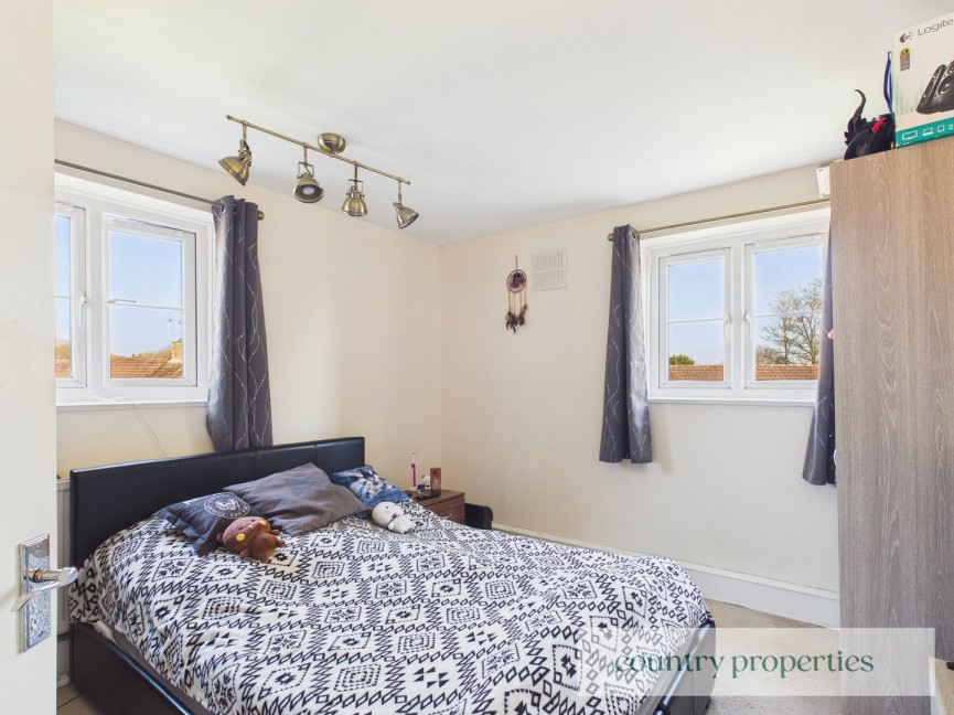 2 bedroom Flat for Sale Sweet Briar, Welwyn Garden City