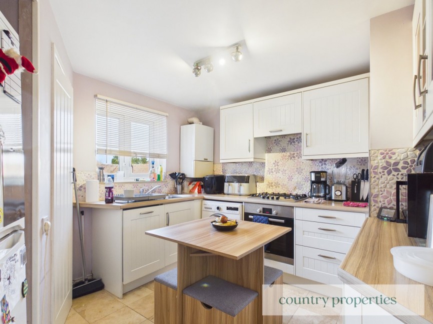 2 bedroom Flat for Sale Sweet Briar, Welwyn Garden City