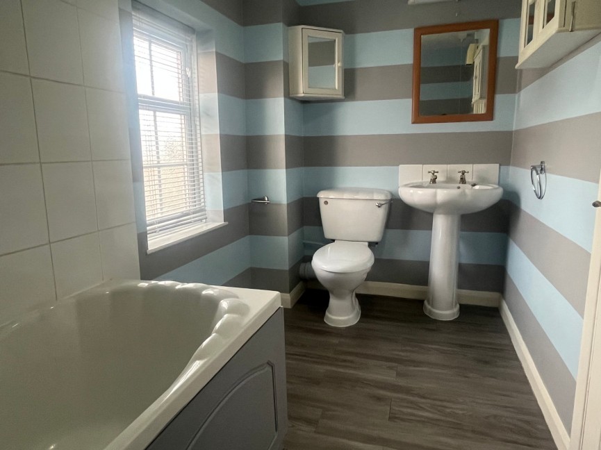 2 bedroom House for Letting Marston Moretaine, Bedford