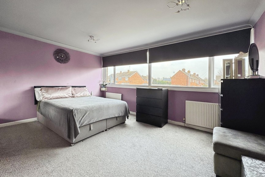 3 bedroom House for Sale Glebe Gardens, Harlington, Bedfordshire