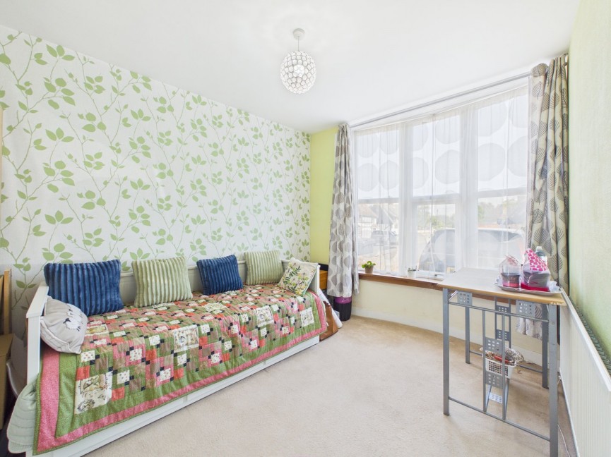 3 bedroom Flat for Sale Park Lane, Blunham