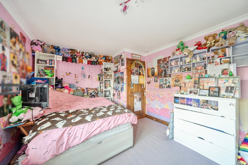 4 bedroom House for Sale High Street, Flitwick, Bedfordshire