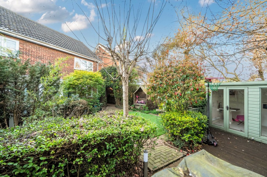 4 bedroom House for Sale High Street, Flitwick, Bedfordshire