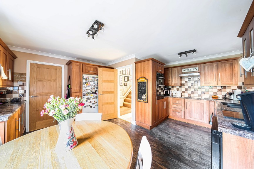 4 bedroom House for Sale High Street, Flitwick, Bedfordshire