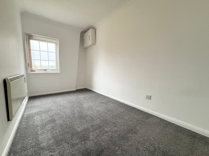 2 bedroom Flat for Letting Old North Road, ROYSTON, Hertfordshire