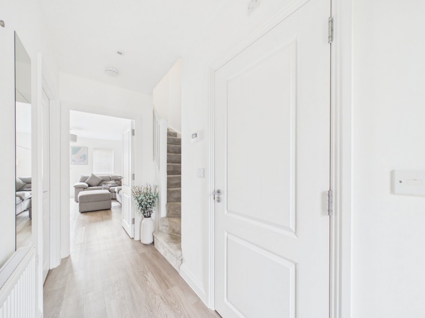 3 bedroom House for Sale The Mead, Hitchin, Hertfordshire