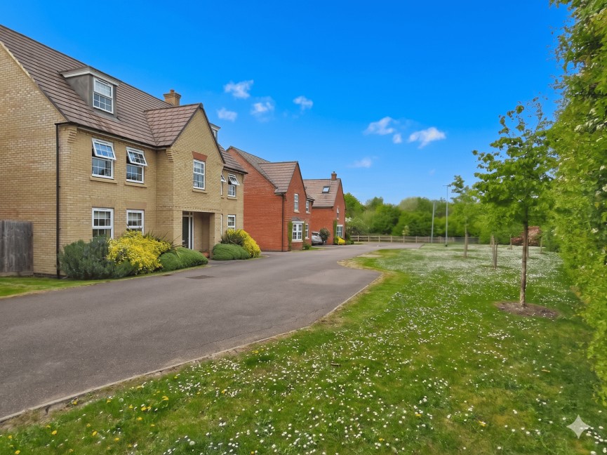 5 bedroom House for Sale Lidlington, Bedfordshire