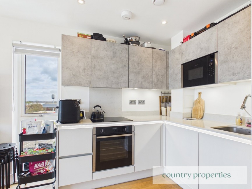 1 bedroom Flat for Letting Bridge Road East, Welwyn Garden City, Hertfordshire