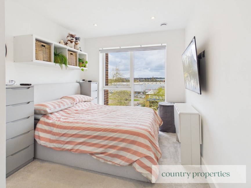 1 bedroom Flat for Letting Bridge Road East, Welwyn Garden City, Hertfordshire