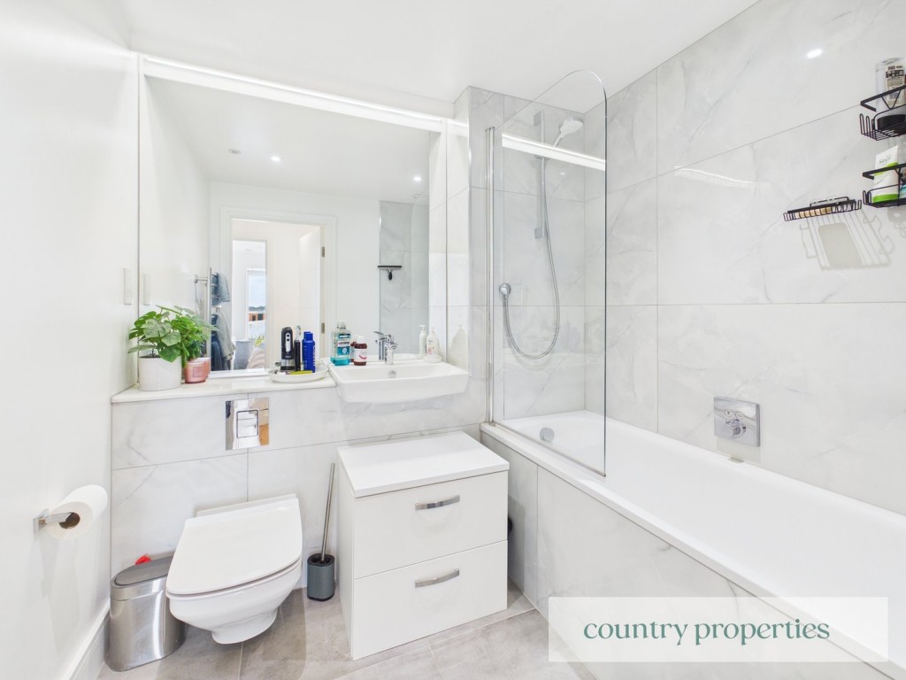 Bridge Road East, Welwyn Garden City, Hertfordshire