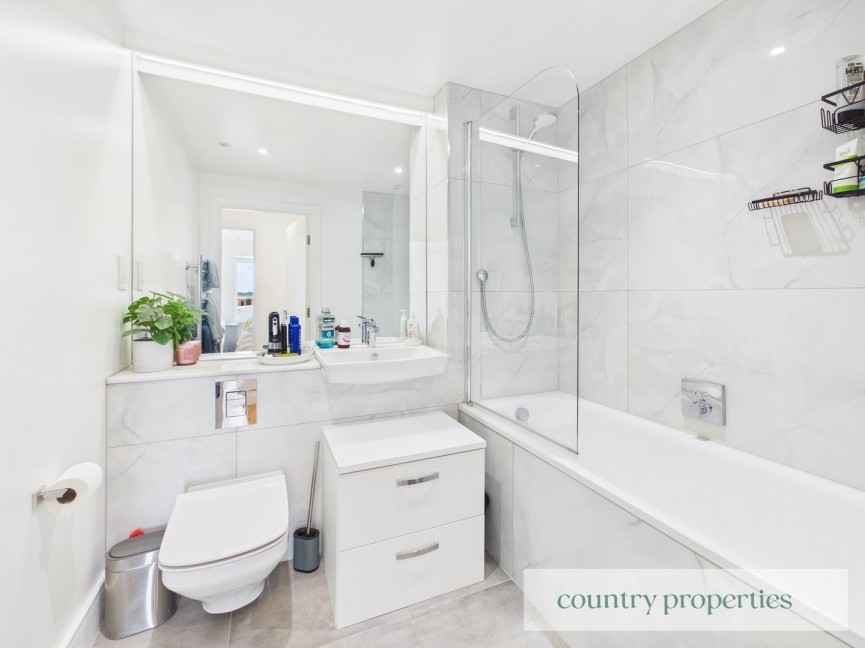 1 bedroom Flat for Letting Bridge Road East, Welwyn Garden City, Hertfordshire