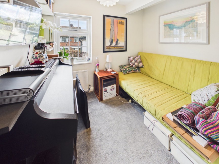 3 bedroom House for Sale Icknield Way, Baldock, Hertfordshire