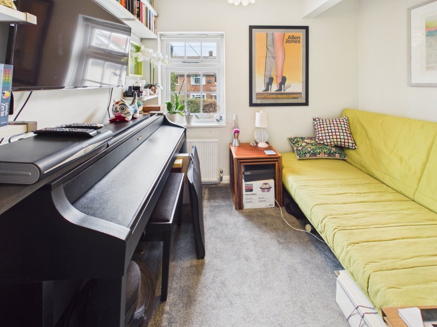 3 bedroom House for Sale Icknield Way, Baldock, Hertfordshire