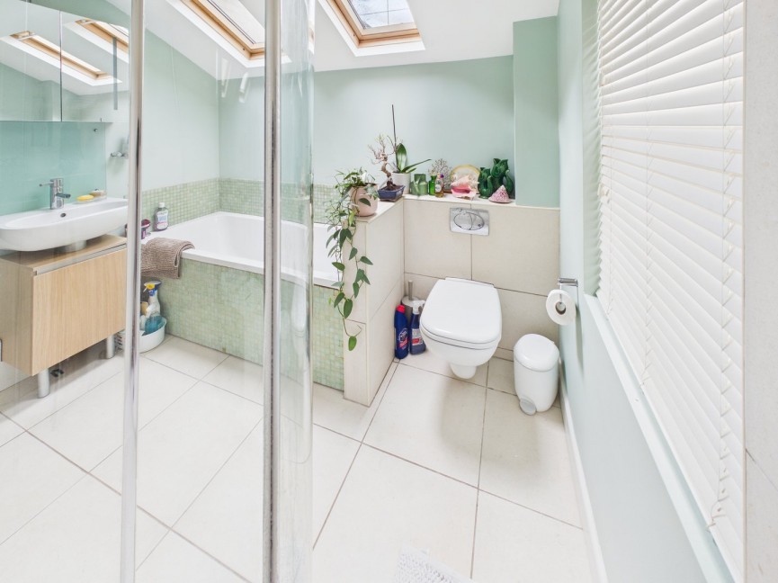 3 bedroom House for Sale Icknield Way, Baldock, Hertfordshire