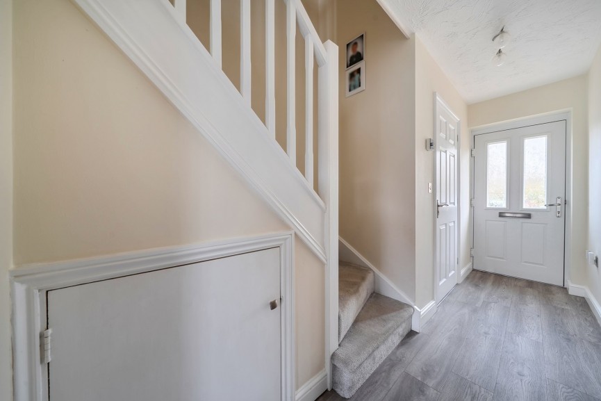 3 bedroom House for Sale Kingfisher Road, Shefford, Bedfordshire
