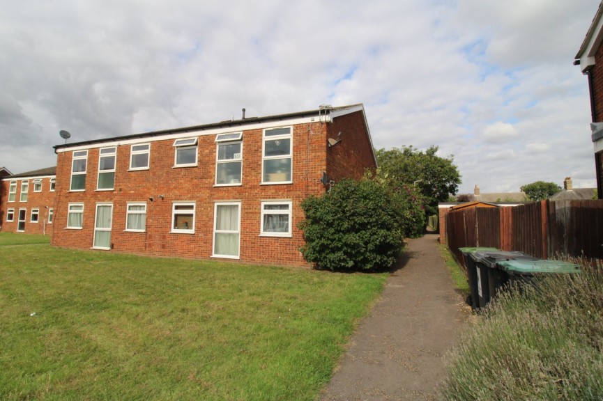 2 bedroom Flat for Sale Western Way, Sandy, Bedfordshire