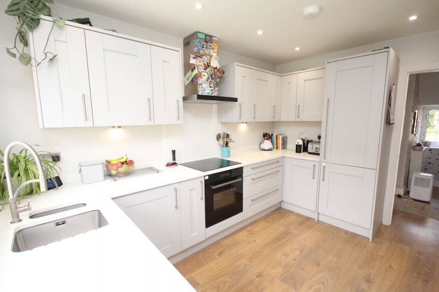 3 bedroom House for Sale Souberie Avenue, Letchworth Garden City, Hertfordshire