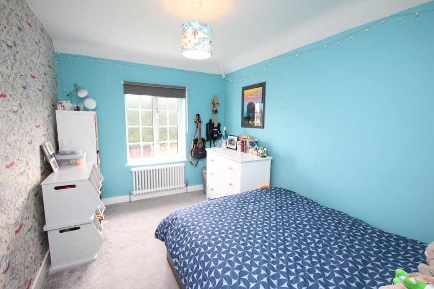 3 bedroom House for Sale Souberie Avenue, Letchworth Garden City, Hertfordshire