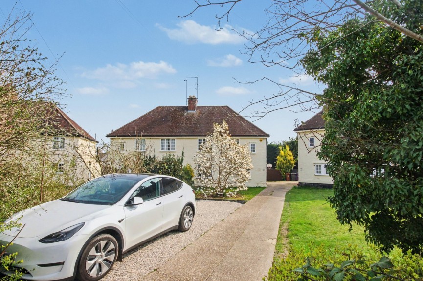 3 bedroom House for Sale Souberie Avenue, Letchworth Garden City, Hertfordshire