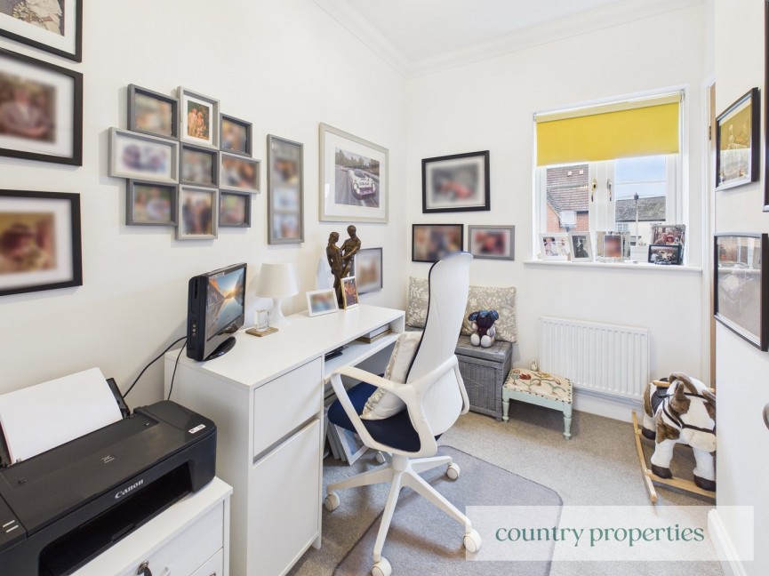 3 bedroom House for Sale Woolmer Green, Knebworth, Hertfordshire