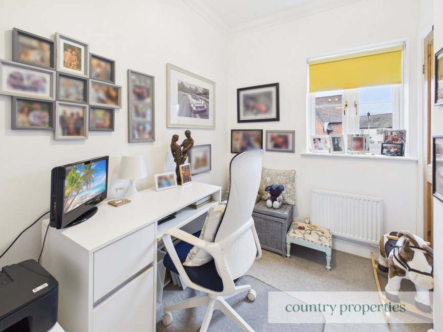 3 bedroom House for Sale Woolmer Green, Knebworth, Hertfordshire