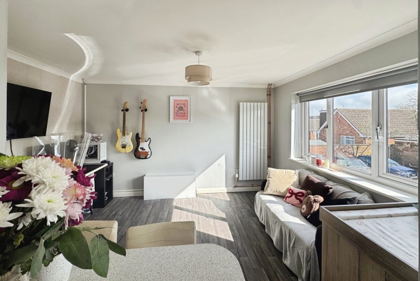 1 bedroom Flat for Sale Park Road, Westoning, Bedfordshire