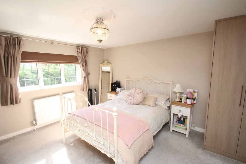 5 bedroom House for Sale Meadow Way, Letchworth Garden City, Hertfordshire