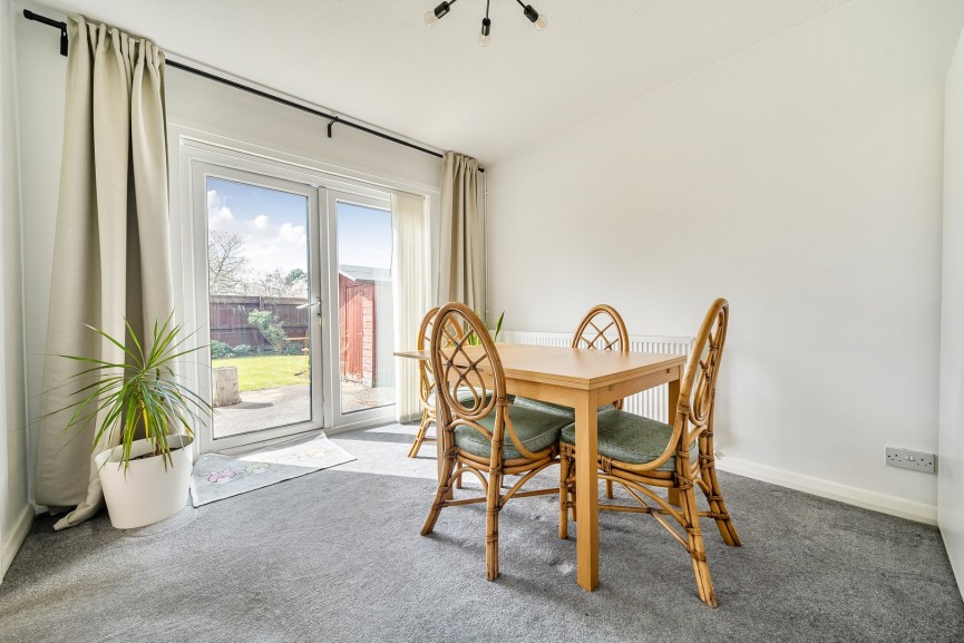 4 bedroom House for Sale Chicksands, Shefford, Bedfordshire