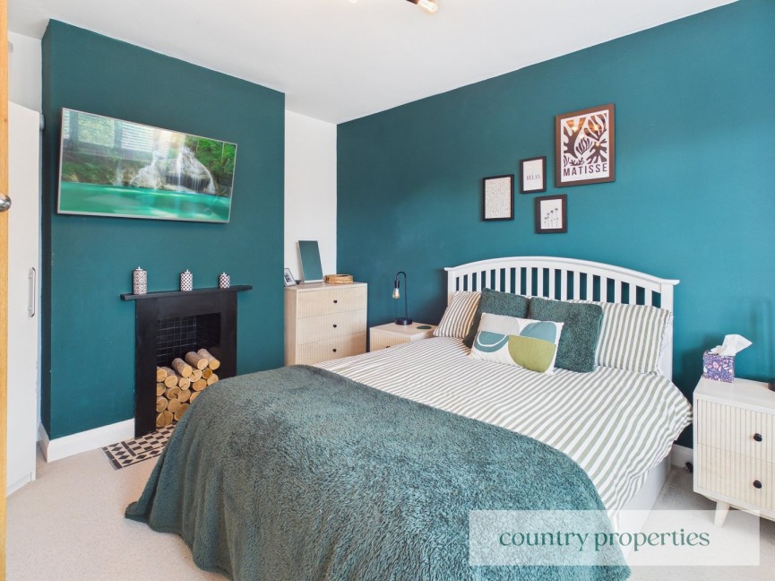 3 bedroom Bungalow for Sale Great North Road, Welwyn Garden City, Hertfordshire