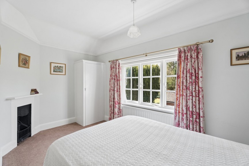 4 bedroom House for Sale Chiltern Road, Hitchin, Hertfordshire