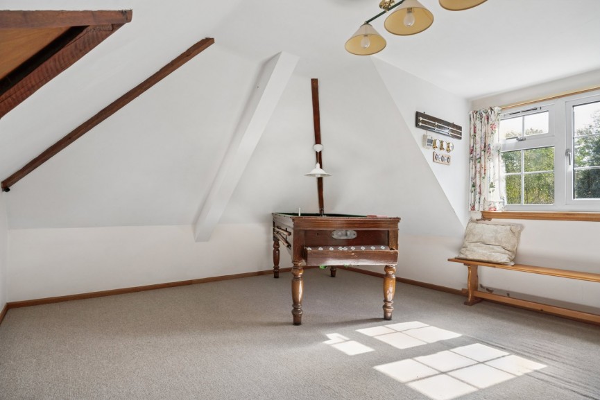 4 bedroom House for Sale Chiltern Road, Hitchin, Hertfordshire