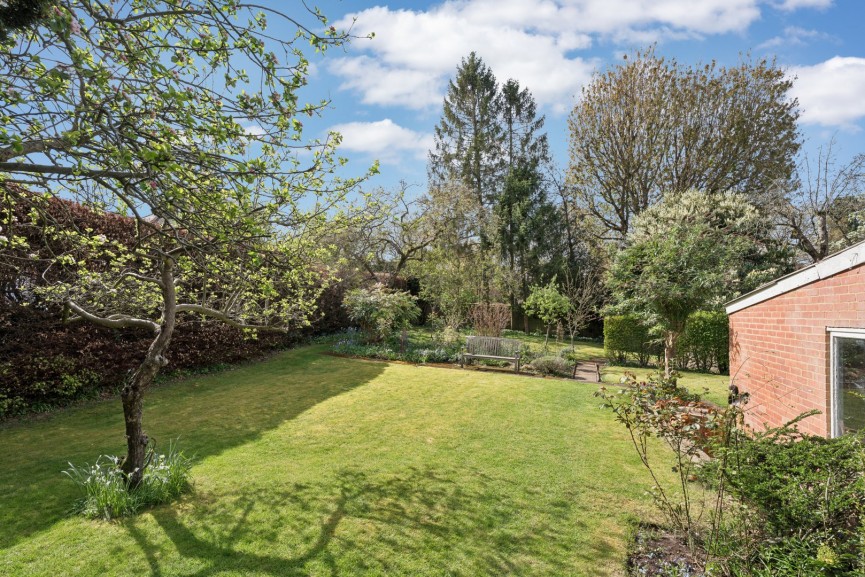 4 bedroom House for Sale Chiltern Road, Hitchin, Hertfordshire