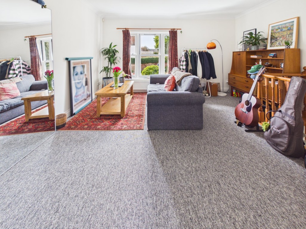 Cardinals Gate, Royston, Hertfordshire